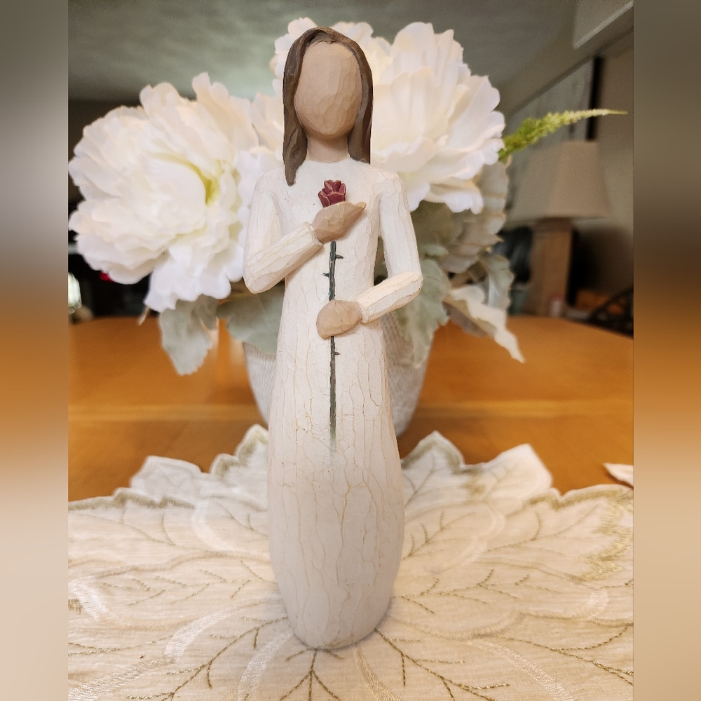 Willow Tree "LOVE" Figurine